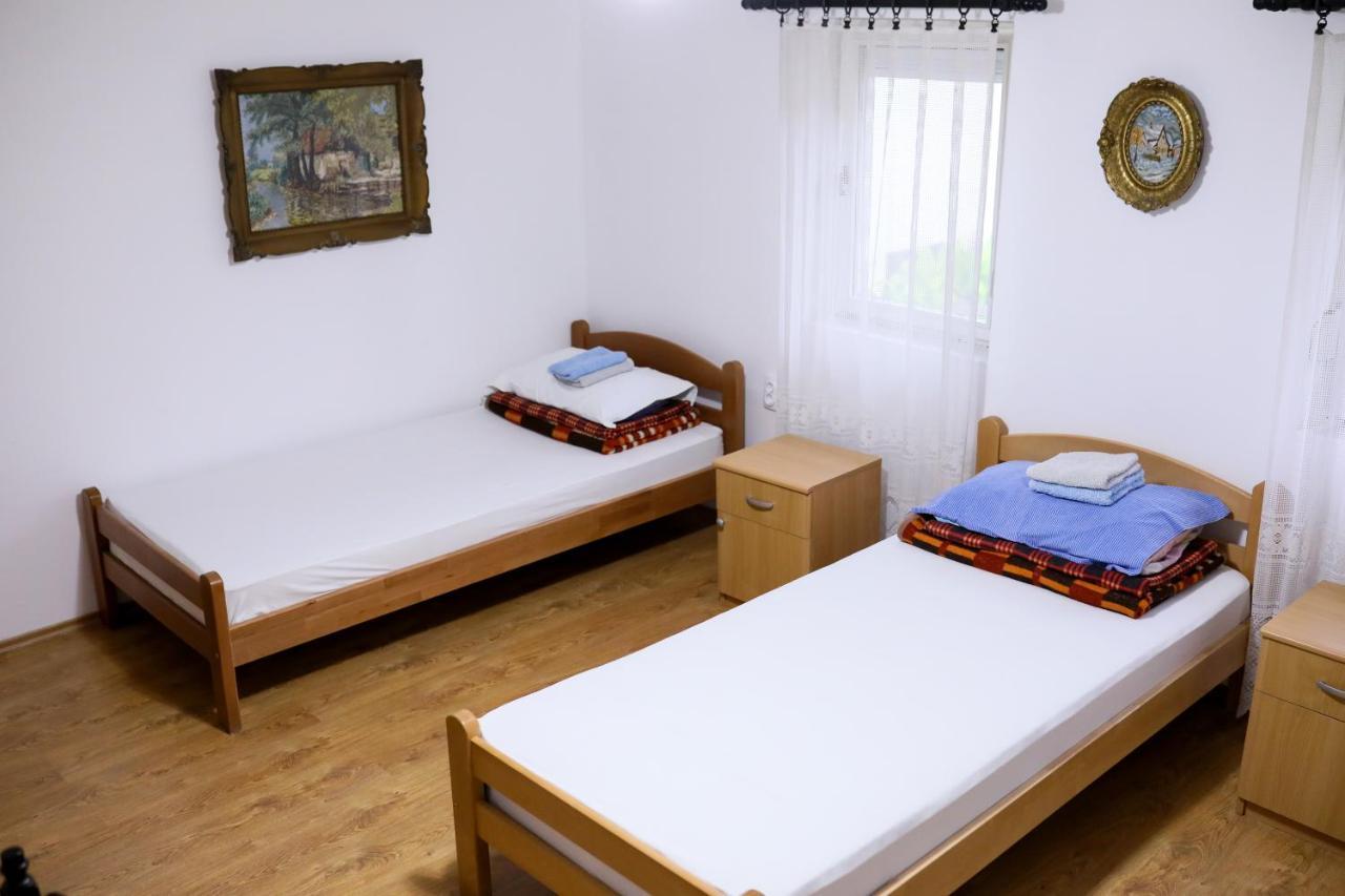 Green Apartments Kursumlija المظهر الخارجي الصورة